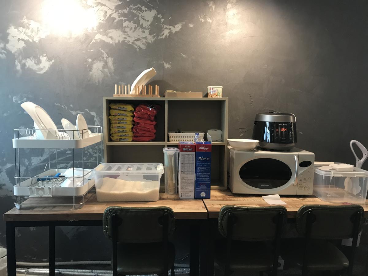 Bed & Breakfast Stayforu Hongdae Seoul